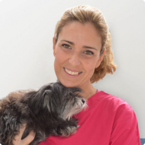 Dott.ssa Claudia Distefano Dott.ssa Claudia Distefano Medico Veterinario della Clinica Veterinaria Città di Catania
