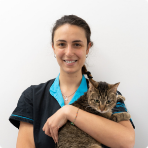 Dott.ssa Elena Agnusdei Dott.ssa Elena Agnusdei Medico Veterinario della Clinica Veterinaria Città di Catania