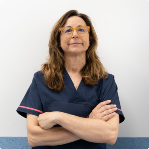 Dott.ssa Stefania Carco Dott.ssa Stefania Carcò Medico Veterinario della Clinica Veterinaria Città di Catania